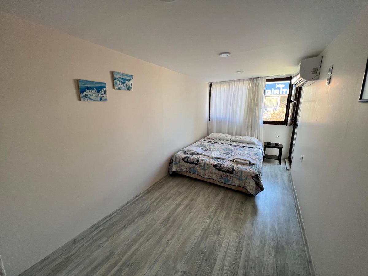 Giritli Rum Meyhanesi & Butik Otel Karaburun  Exterior foto