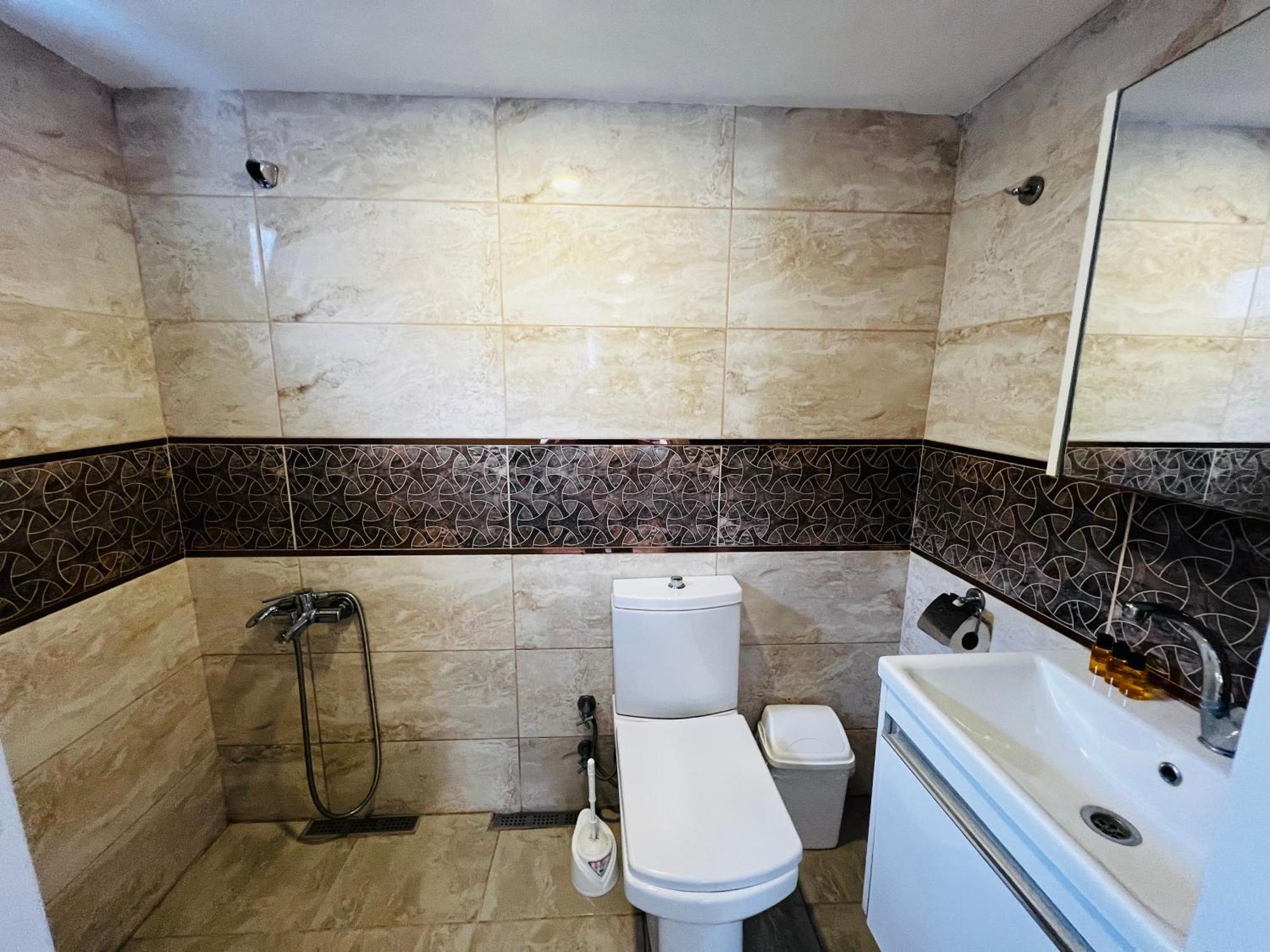 Giritli Rum Meyhanesi & Butik Otel Karaburun  Exterior foto
